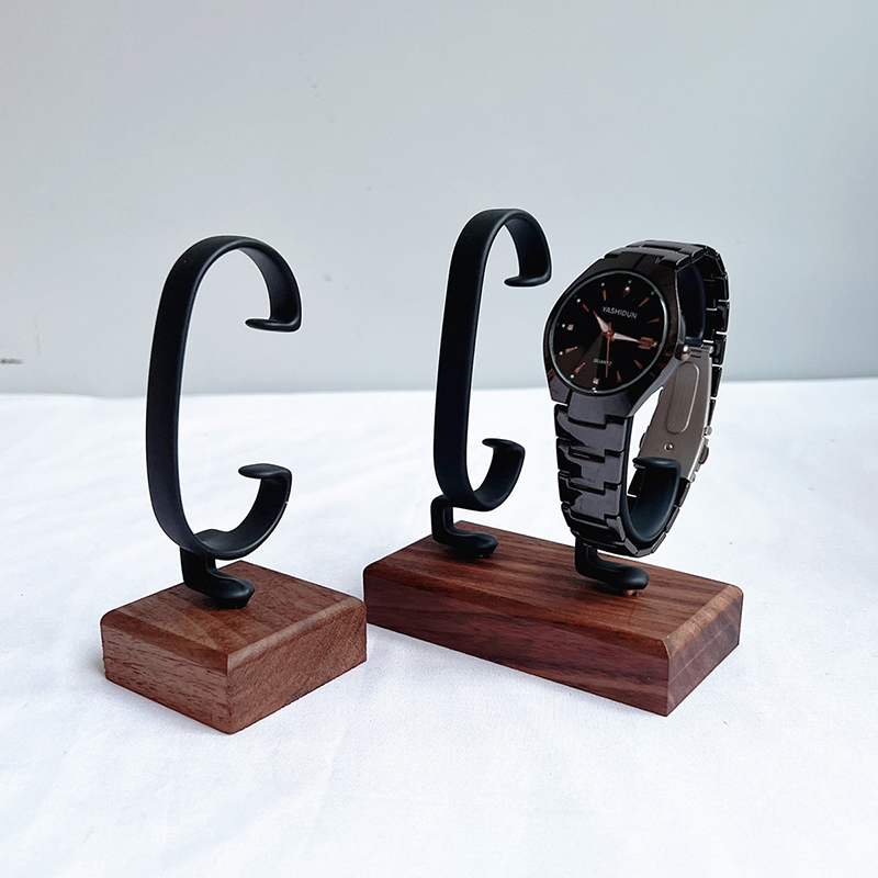 Supporto per orologio in legno - Jewelry And Watches Inc recensione e prezzo